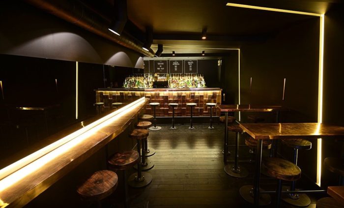 interieur bar redwood