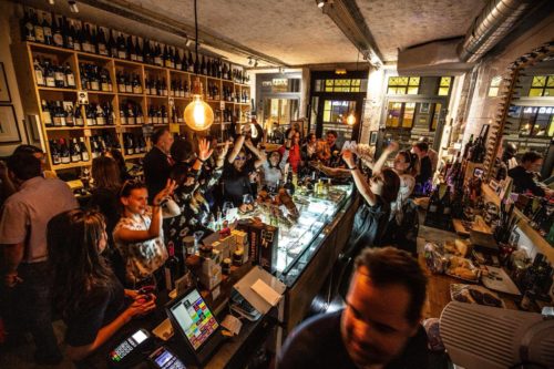 Wines & Vibes - Radioshic at Muraato