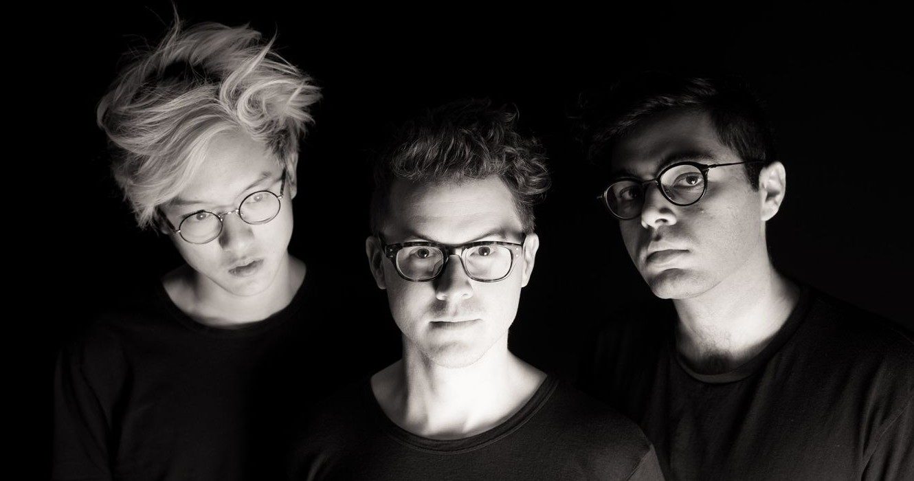 Son Lux pour la sortie de l'EP Remedy