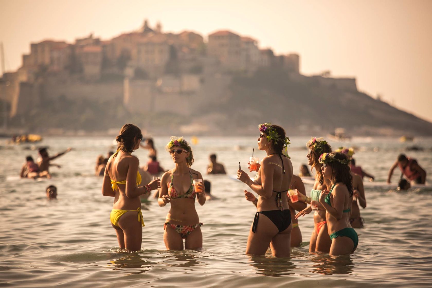 calvi-on-the-rocks